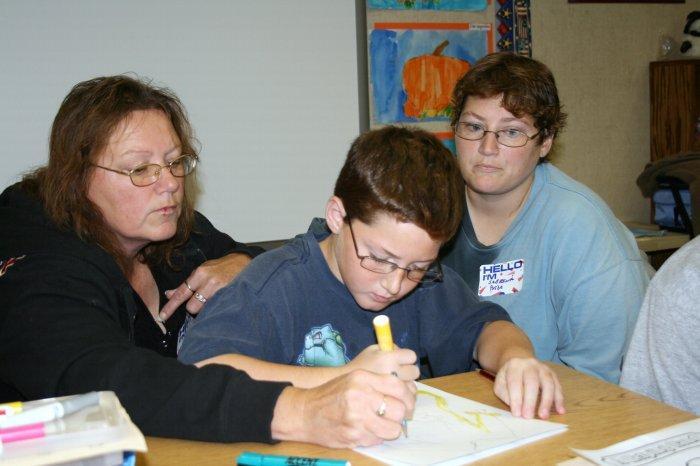 nathan_currence_with_grandmother_barb_thayne_and_mom_sabrina_parde.jpg